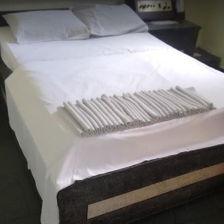 Classic Hotel Perus Buitenkant foto