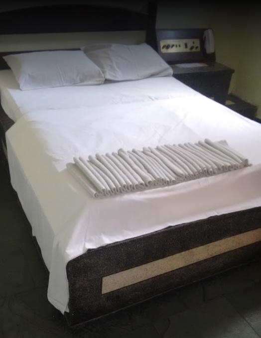 Classic Hotel Perus Buitenkant foto